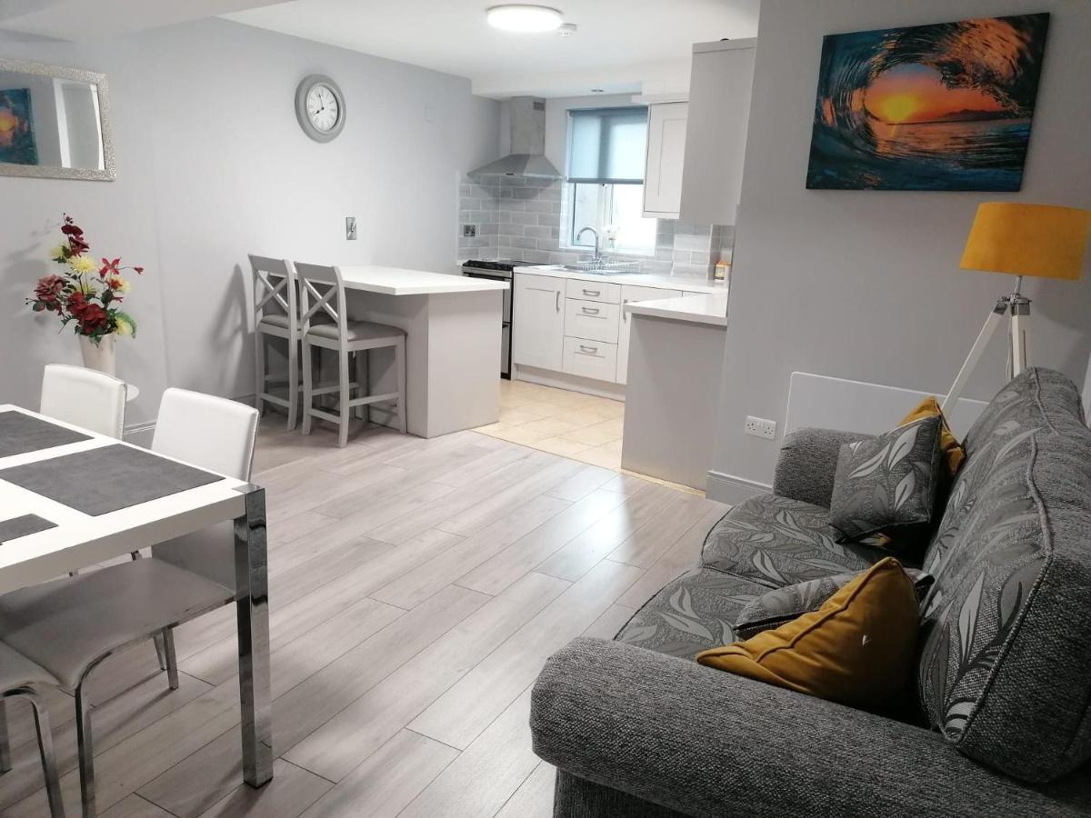 Oak House Apartment 恩尼斯 外观 照片