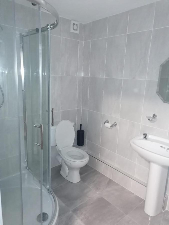 Oak House Apartment 恩尼斯 外观 照片